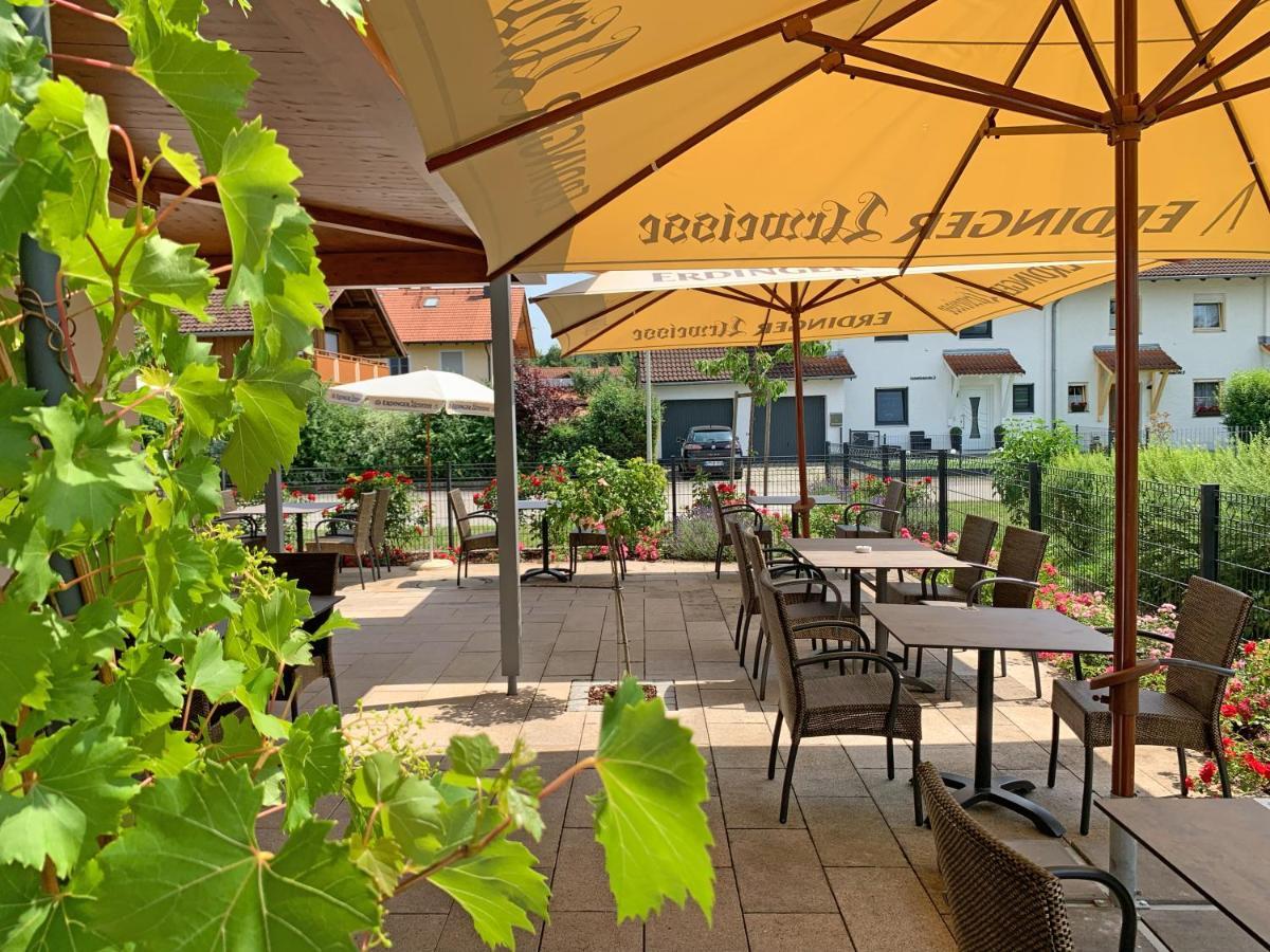 Hotel Heimfeld Restaurant Cafe Garching an Der Alz ภายนอก รูปภาพ